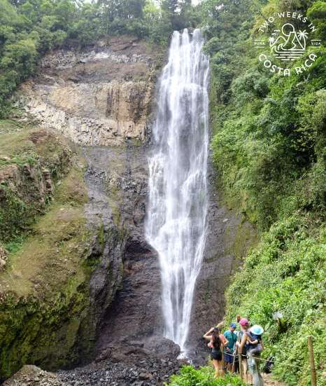 Full view of Catarata Caida Nieve y Paz