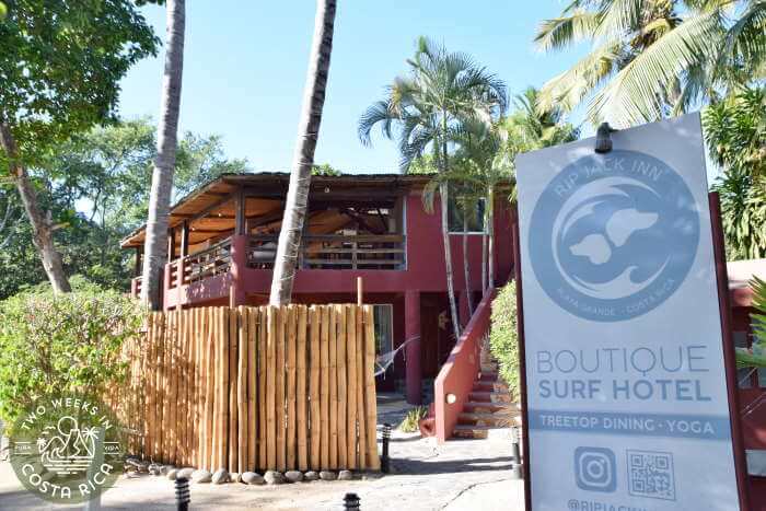 Entrance to the Ripjack Inn