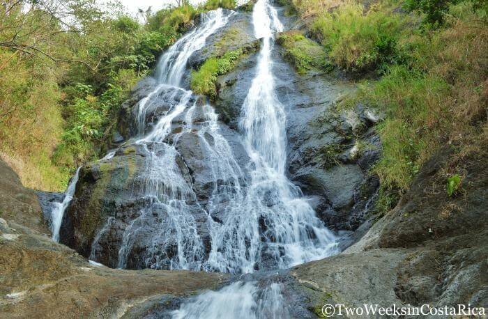 Viento Fresco Waterfalls: A Refreshing Stop Between La Fortuna and Monteverde | Two Weeks in Costa Rica