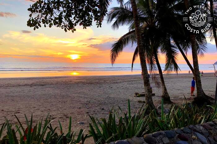 Sun dipping into the Pacific at Jaco Beach